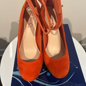 Rouje Bold Orange Heels
